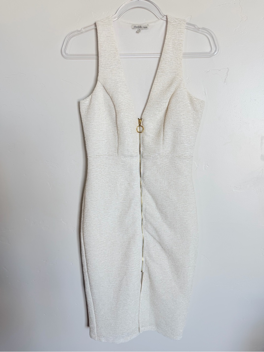 Charlotte Russe Textured Midi Dress in White Size Medium